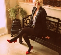 red-4